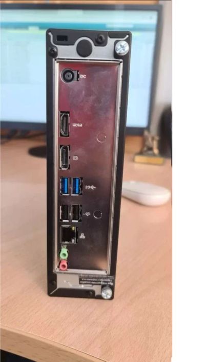Лот: 19091341. Фото: 1. Неттоп iru i3 8100 8gb 120ssd. Компьютеры в сборе