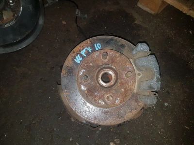 Лот: 20897247. Фото: 1. Ступица Nissan Wingroad WFY10... Двигатель и элементы двигателя