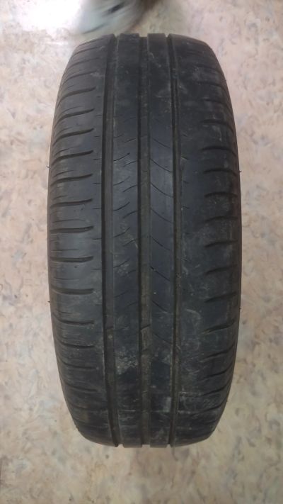 Лот: 25641949. Фото: 1. Колесо Michelin 195/60R15. Шины