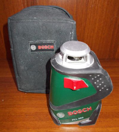 Лот: 7813640. Фото: 1. Продам лазерный уровень Bosch... Электроинструмент