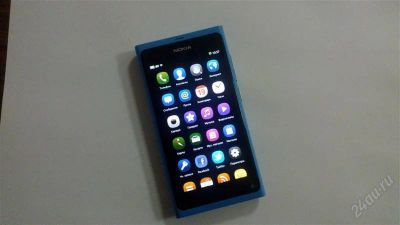 Лот: 2105215. Фото: 1. Nokia N9 16g голубой. Смартфоны