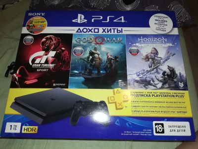 Лот: 17388269. Фото: 1. PlayStation 4 slim 1tb+2 геймпада... Игры для консолей