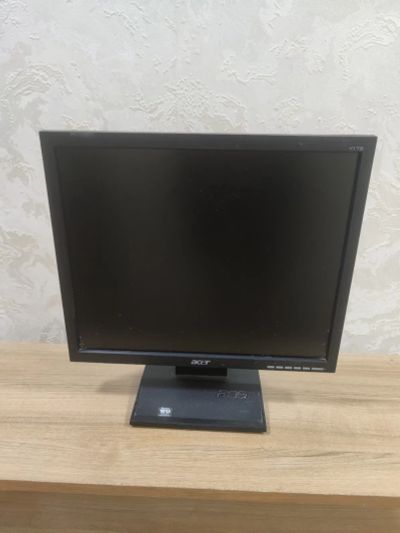 Лот: 24734620. Фото: 1. Монитор Acer V173. ЖК-мониторы