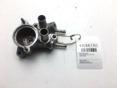 Лот: 20391338. Фото: 1. Корпус термостата Toyota Carina... Двигатель и элементы двигателя