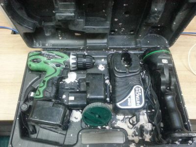 Лот: 4893937. Фото: 1. Продам шуруповерт Hitachi DS12DVF3... Электроинструмент