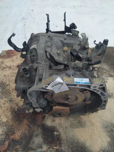 Лот: 21404003. Фото: 1. АКПП Toyota Vitz SCP90. Двигатель и элементы двигателя