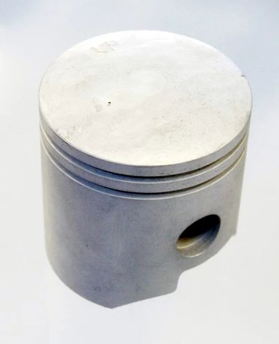 Лот: 21364088. Фото: 1. Поршень YAMAHA 9,9-15 682-11631-00... Запчасти для лодок, катеров, лодочных моторов