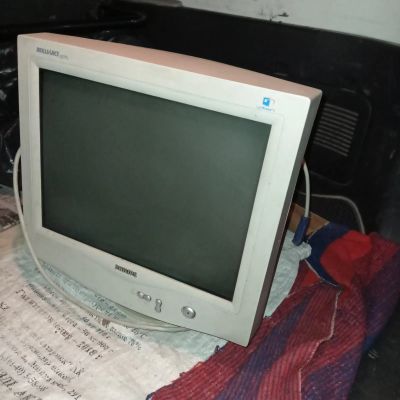 Лот: 18402773. Фото: 1. philips 107p50. ЭЛТ-мониторы