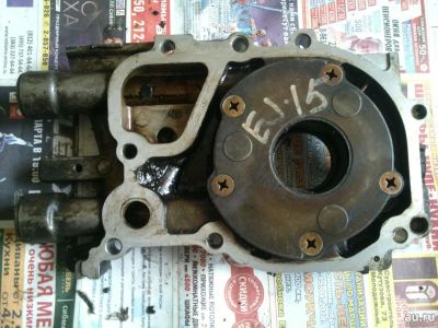 Лот: 14069021. Фото: 1. Насос масляный EJ15 Subaru Impreza... Двигатель и элементы двигателя