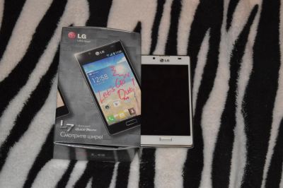 Лот: 6909431. Фото: 1. Телефон LG L7. Кнопочные мобильные телефоны