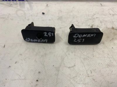 Лот: 21714622. Фото: 1. заглушка кнопки Honda Domani MB3. Двигатель и элементы двигателя