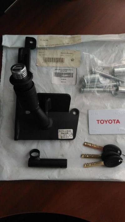 Лот: 7861258. Фото: 1. Замок КПП Toyota Avensis 2003-2008... Механические блокираторы и противоугонные устройства