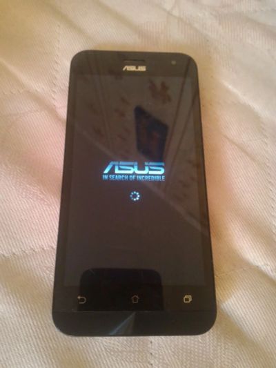 Лот: 12622427. Фото: 1. Asus Zenfone 2 ze500cl. Смартфоны