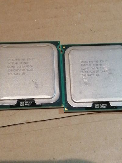 Лот: 17302156. Фото: 1. Процессор Intel xeon e5462. Процессоры