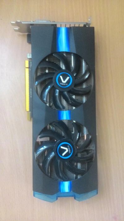 Лот: 7613260. Фото: 1. Видеокарта VAPOR-X R9 270X 2g... Видеокарты