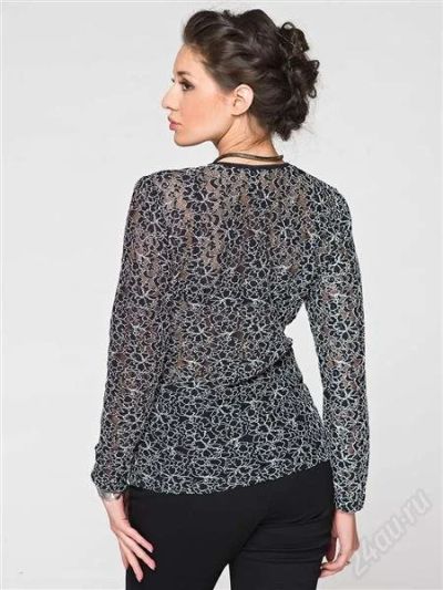 Лот: 2276923. Фото: 1. Красивая кофточка, р. 50. Блузы, рубашки, водолазки