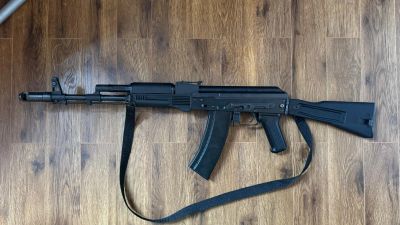 Лот: 25643088. Фото: 1. Страйкбольный автомат АК-74М. Пейнтбол, страйкбол