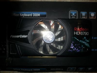 Лот: 6811266. Фото: 1. Видеокарта Power Color Radeon... Видеокарты