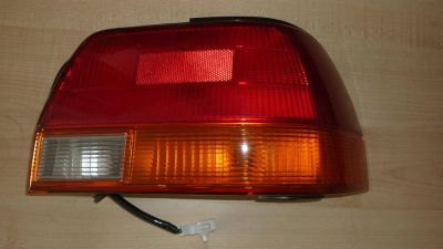 Лот: 3762324. Фото: 1. Фонарь задний Toyota Corolla 212-1994r. Оптика и освещение