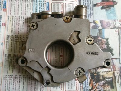 Лот: 11236128. Фото: 1. Насос масляный Nissan Skyline... Двигатель и элементы двигателя