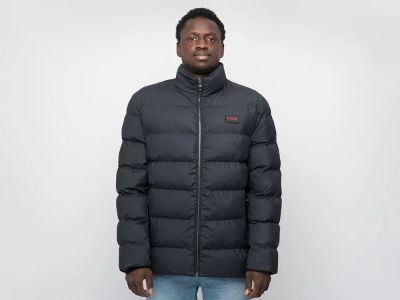 Лот: 24973324. Фото: 1. Куртка Hugo Boss. Верхняя одежда