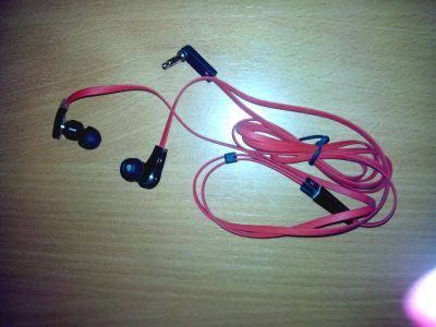 Лот: 3258681. Фото: 1. Monster beats by dr. dre tour... Другое (аудиотехника)
