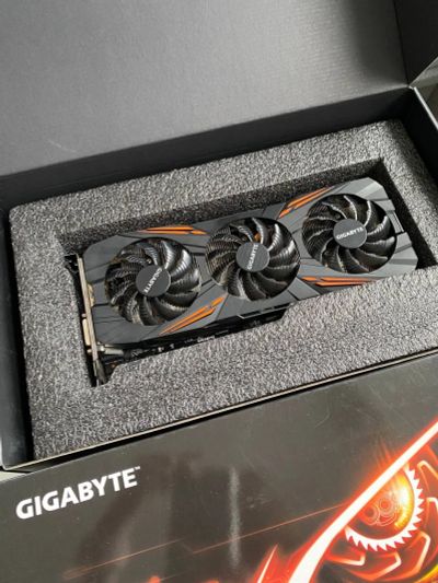 Лот: 19113859. Фото: 1. Видеокарта Gigabyte GeForce GTX... Видеокарты