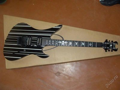 Лот: 1979464. Фото: 1. schecter Synyster Gates Custom. Гитары