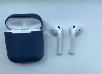 Лот: 16186986. Фото: 1. Airpods. Наушники, гарнитуры