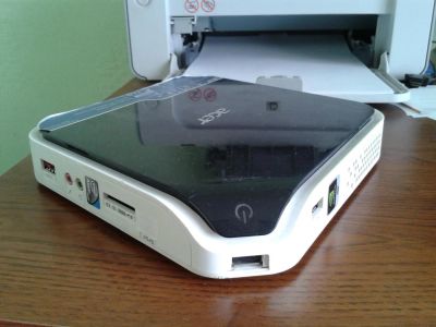 Лот: 8440707. Фото: 1. Неттоп Acer AspireRevo R3610... Компьютеры в сборе