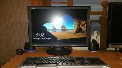 Лот: 10708765. Фото: 1. ASUS VM191s с Динамиками. ЖК-мониторы