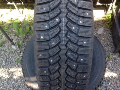 Лот: 4489256. Фото: 1. 265 65r17 Bridgestone Blizzak... Шины