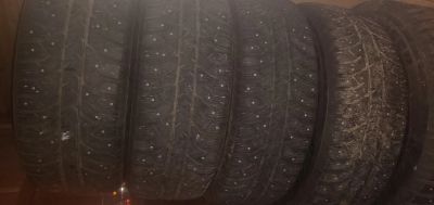 Лот: 14807883. Фото: 1. Шины Bridgestone 285/60/18. Шины