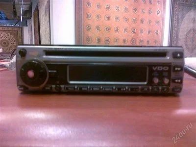 Лот: 1010796. Фото: 1. Магнитола VDO CD 139 mp3. Автомагнитолы