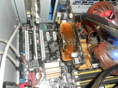 Лот: 568837. Фото: 1. 9500GT GDDR3. Видеокарты