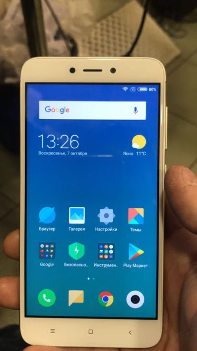 Лот: 12276855. Фото: 1. Redmi 4x. Смартфоны