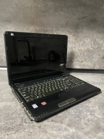 Лот: 19813542. Фото: 1. Шустрый ноутбук DNS на i3/6 Gb... Ноутбуки