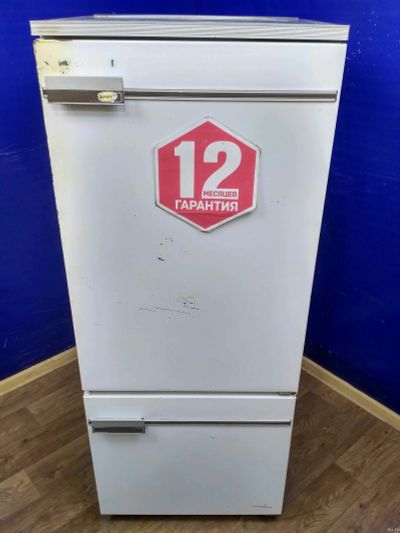 Лот: 13858513. Фото: 1. Холодильник (эконом) бирюса б-18... Холодильники, морозильные камеры