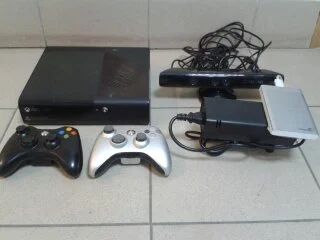 Лот: 7445779. Фото: 1. Игровая приставка xbox 360 , 750... Игровые приставки, консоли