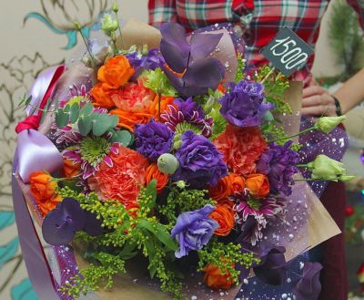 Лот: 7269862. Фото: 1. Сборный букет. Цветы на Щорса... Свежие цветы