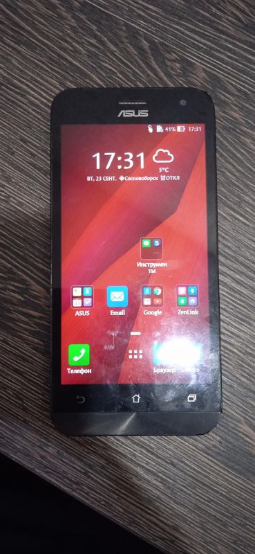 Лот: 25763286. Фото: 1. Asus ZenFone 2 ze500cl. Смартфоны