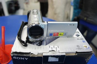 Лот: 907916. Фото: 1. Sony DCR-SX63ES. Видеокамеры