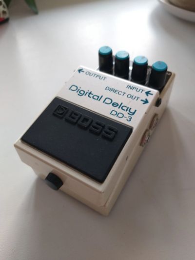 Лот: 25328972. Фото: 1. Педаль эффектов BOSS DD-3 delay... Гитарные эффекты и комбоусилители