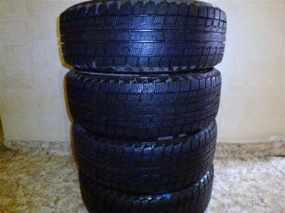 Лот: 1369984. Фото: 1. шины Шина Bridgestone Blizzak... Шины