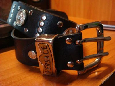 Лот: 862650. Фото: 1. Ремень кожанный VERSACE с клёпками... Ремни, пояса