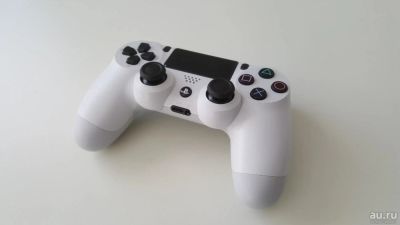 Лот: 9443868. Фото: 1. Геймпад DualShock 4 белый (PlayStation... Аксессуары для игровых приставок, консолей, геймпады