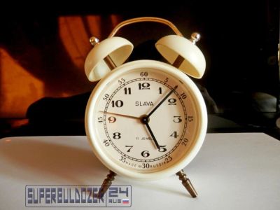 Лот: 11041284. Фото: 1. Настольные часы будильник "SLAVA... Часы настенные, настольные