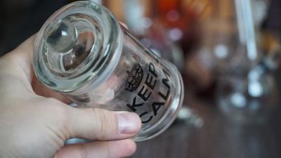 Лот: 10795045. Фото: 1. Стеклянная и герметичная баночка... Аксессуары и запчасти для кальянов