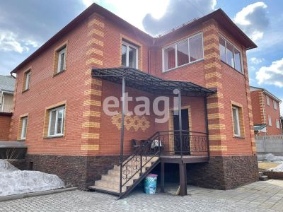 Лот: 25297152. Фото: 1. 5-комн. и более дом , Красноярск... Дома