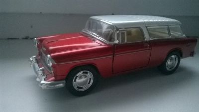 Лот: 4996499. Фото: 1. Модель 1955 Chevy Nomad. Автомоделизм